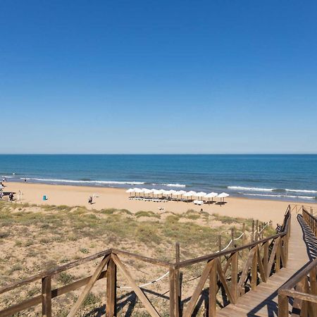Spacious Villa With Private Pool And Beach Views El Moncayo Eksteriør bilde